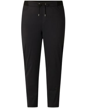 Base Level Curvy Hose - Schwarz