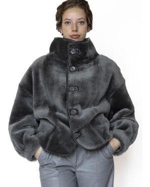 Just things we like Winterjacke Kiku Reversible Shearling Jacket - Grau
