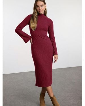 Trendyol Kleid - Rot