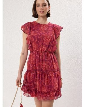 Trendyol Kleid - Rot
