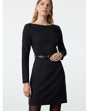 Trendyol Kleid - Schwarz