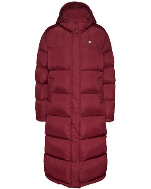 Tommy Hilfiger Steppmantel TJW ALASKA LONG PUFFER EXT mit Logostickerei - Rot
