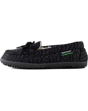 Minnetonka Mokassin Eco Oak - Schwarz