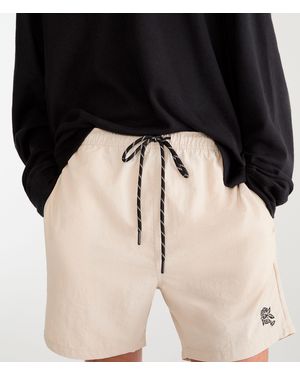 Aéropostale Embroidered Rose Nylon Shorts 6" - Black