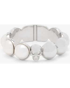 McQueen Skull & Pearl Ring - White