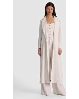 Alice + Olivia Shelia Linen Maxi Blazer - Natural