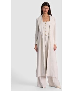 Alice + Olivia Shelia Linen Maxi Blazer - Natural