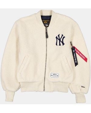 Alpha Industries New York Yankees X Alpha X New Era Ma-1 Sherpa Bomber Jacket Womens - Natural
