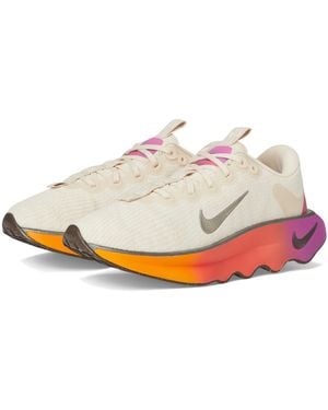 Nike Motiva Special Edition Sneaker - White