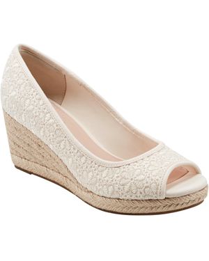 Bandolino Nuri Wedge Sandal - White