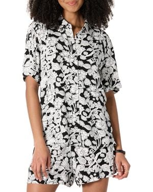 Amazon Essentials Relaxed-fit Fluid Twill Button-down Shirt - Black