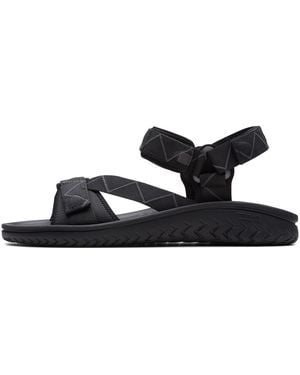 Clarks Wesley Trail Flat Sandal - Blue