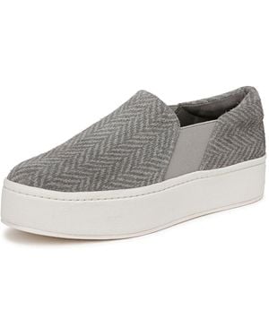 Vince Warren Nubuck Sneaker - Gray