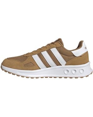 adidas Run 84 Sneaker - Brown