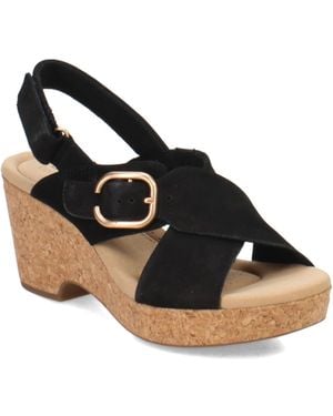 Clarks Giselle Dove Wedge Sandal - Black