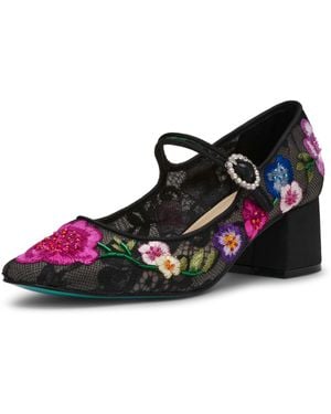 Betsey Johnson Rubee Pump - Black