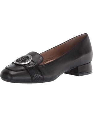 Bettye Muller Concepts Concept Garbo Loafer - Black