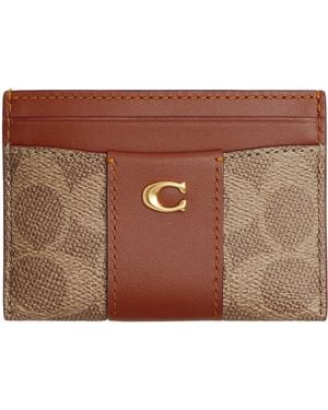 COACH Essential Card Case In Signature - Brown