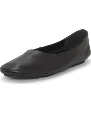 Vince Camuto Catisha Ballet Flat - Black