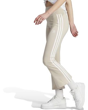adidas Originals Adicolor Classics 3-Stripes 7/8 Flare Leggings - White