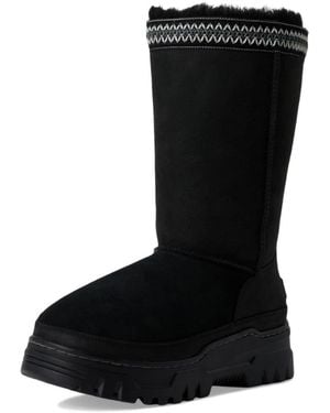 UGG Classic Tall Trailgazer Boot - Black