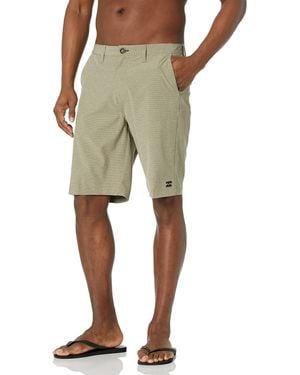 Billabong Classic 21" Quick Dry Four Way Stretch Hybrid Short - Natural