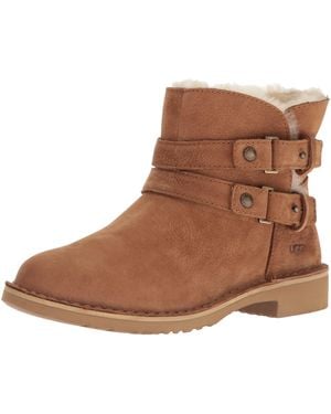 UGG Aliso Winter Boot - Brown