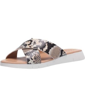 Matisse Wedge Sandal - Black