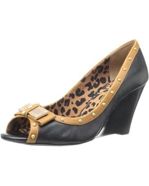 Jessica Simpson Footwear Neeson Bootie,black Alaska Leather,7 M Us