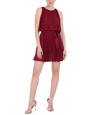 BCBGMAXAZRIA Mini Cocktail Fit And Flare Tie Front Pleats Round Neck Dresses - Red
