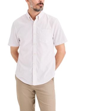 Dockers ® Signature Shirt Short Sleeve Classic Fit With Stain Defender® - White