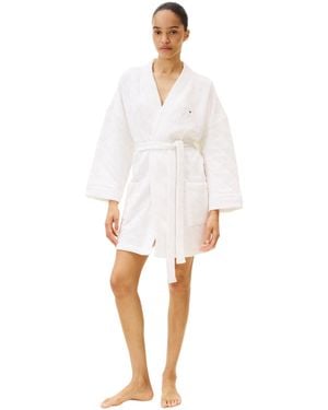 Tommy Hilfiger Gift Quilted Short Bathrobe - White