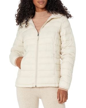 Amazon Essentials Lightweight Long-sleeve Full-zip Water-resistant Packable Hooded Puffer Jacket - White