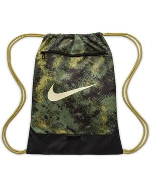 Nike Brasilia 9.5 FZ2613-386 - Grün