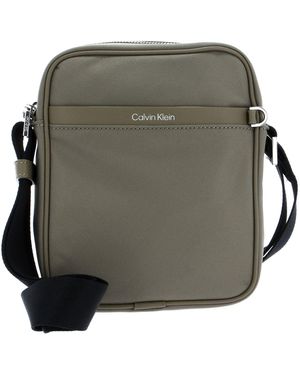 Calvin Klein Urban Pro Reporter Crossover Bag S Delta Green - Verde