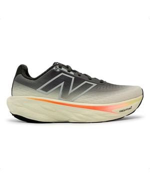 New Balance Fresh Foam X 1080 V14 Running Shoe - Grau
