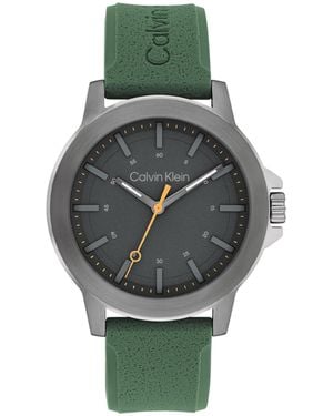Calvin Klein Reloj con Movimiento de Cuarzo de Tres Manecillas para Hombre Colección CK Reset con Correa de Silicona Verde