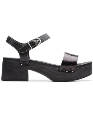 Clarks Sivanne Bay Leather Sandals In Size 4.5 - Black