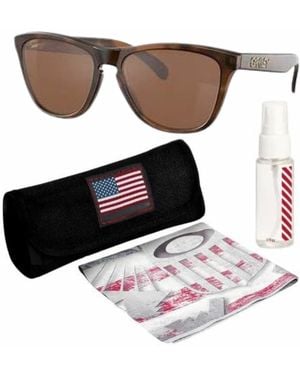 Oakley Frogskins Oo9013 Square Shape Sunglasses With Official Eyewear Kit - Multicolour