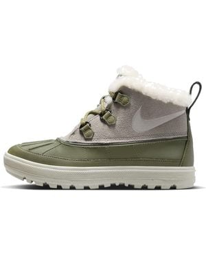 Nike Woodside Ii Chukka Boots From Finish Line - Multicolour