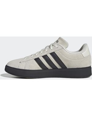 adidas Star Wars Dalorian Grand Court 2.0 Sneaker - White