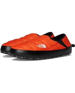 The North Face Thermoball Traction Mule V Winter Shoe | Insulated & Water Repellent - Red