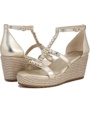 Naturalizer Serena Ankle Straps (Champagne Metallic Leather) Sandals
