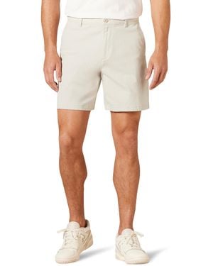 Amazon Essentials Pantalones Cortos Chinos Elásticos y Cómodos de Corte Clásico de 18cm Hombre - Neutro