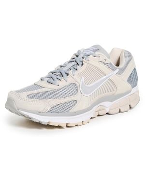 Nike Zoom Vomero 5 Trainer - White