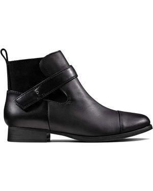 Clarks Ladbroke Magic Leather Boots In Black Standard Fit Size 71⁄2