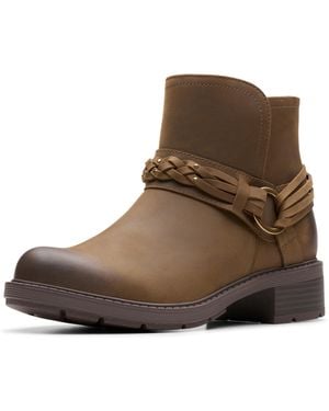 Clarks Hearth Kaylie Ankle Boot - Brown