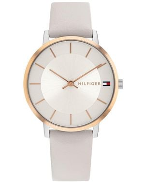 Tommy Hilfiger Analoog Quartz Horloge Voor Vrouwen Met Grijze Lederen Band - 1782671, Zilver Wit, Minimalist - Metallic
