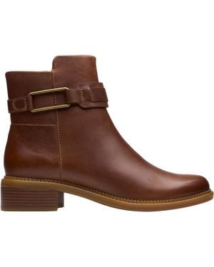 Clarks Maye Bella Fashion Boot - Brown