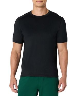 Amazon Essentials Kurzärmeliges Tech-Stretch-T-Shirt - Schwarz